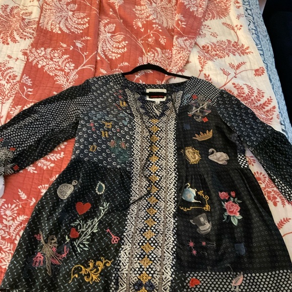 Johnny Was Silk NW Tags Wonder Top Medium - Picture 5 of 12